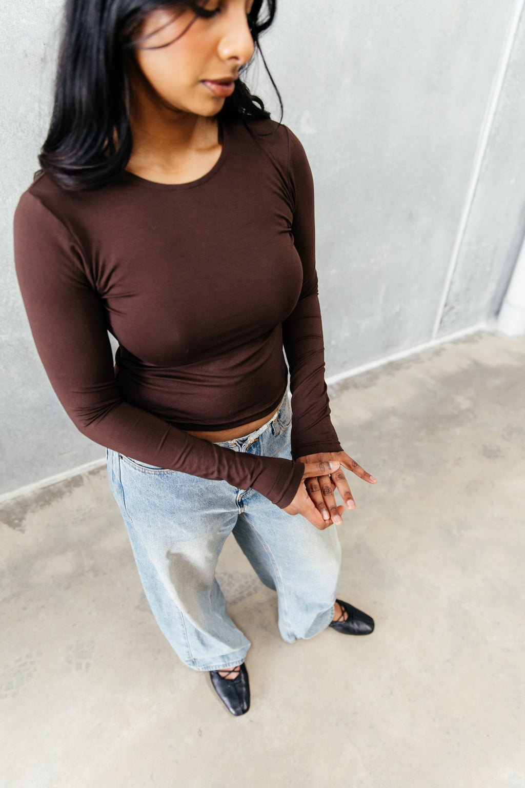 01 LONG SLEEVE CHOCOLATE