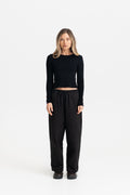 01 LONG SLEEVE BLACK